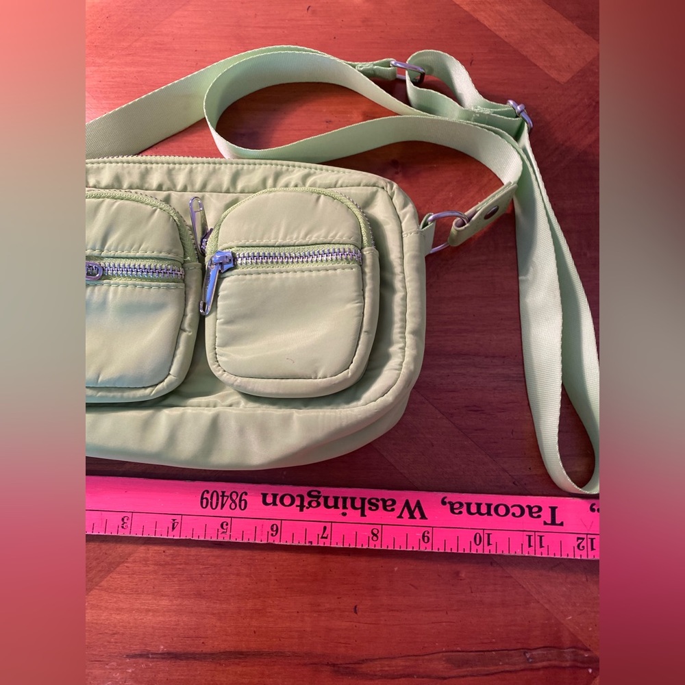 Wild Fable crossbody - Picture 2 of 6